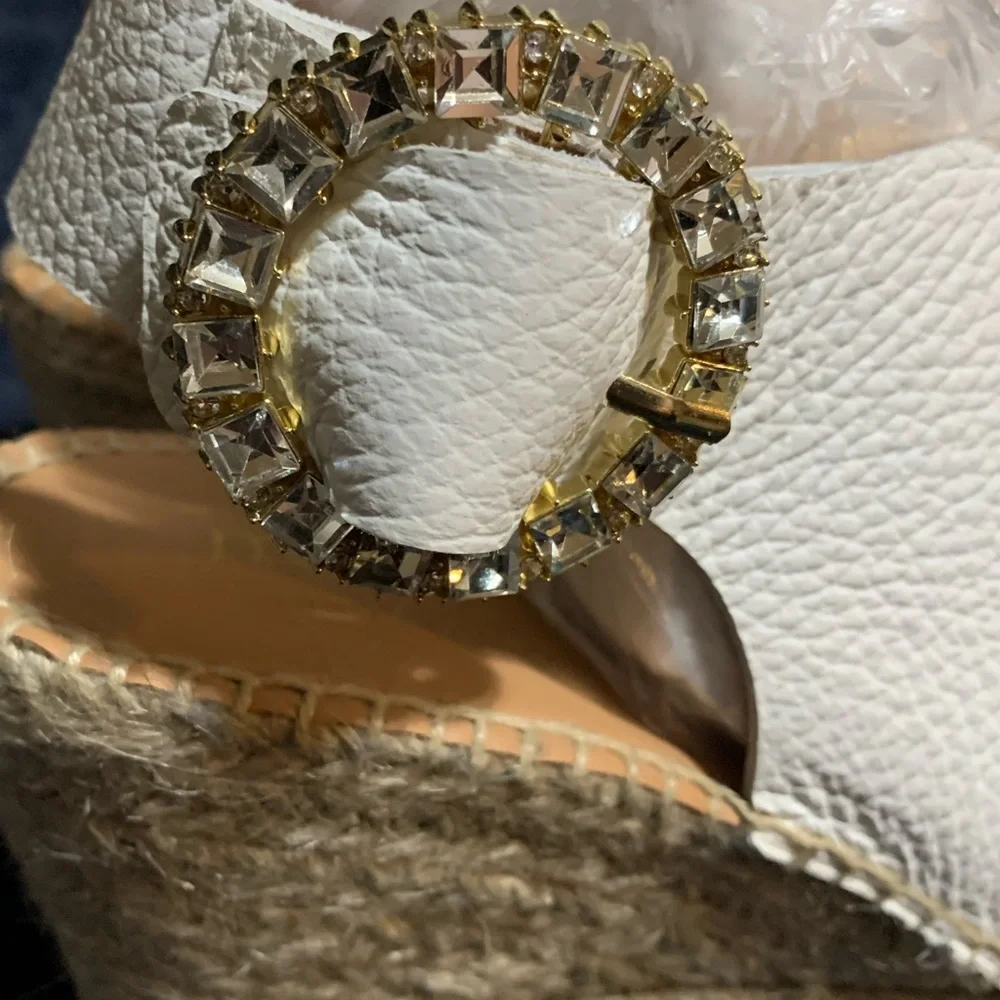 Maypol 7.5 White Leather Sandals - Picture 5 of 9